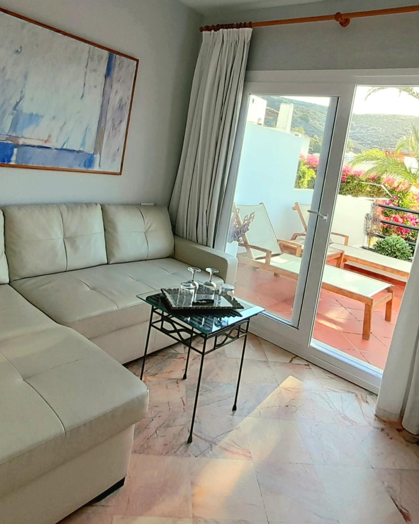 Mikasa Agua Amarga & Spa Екстериор снимка